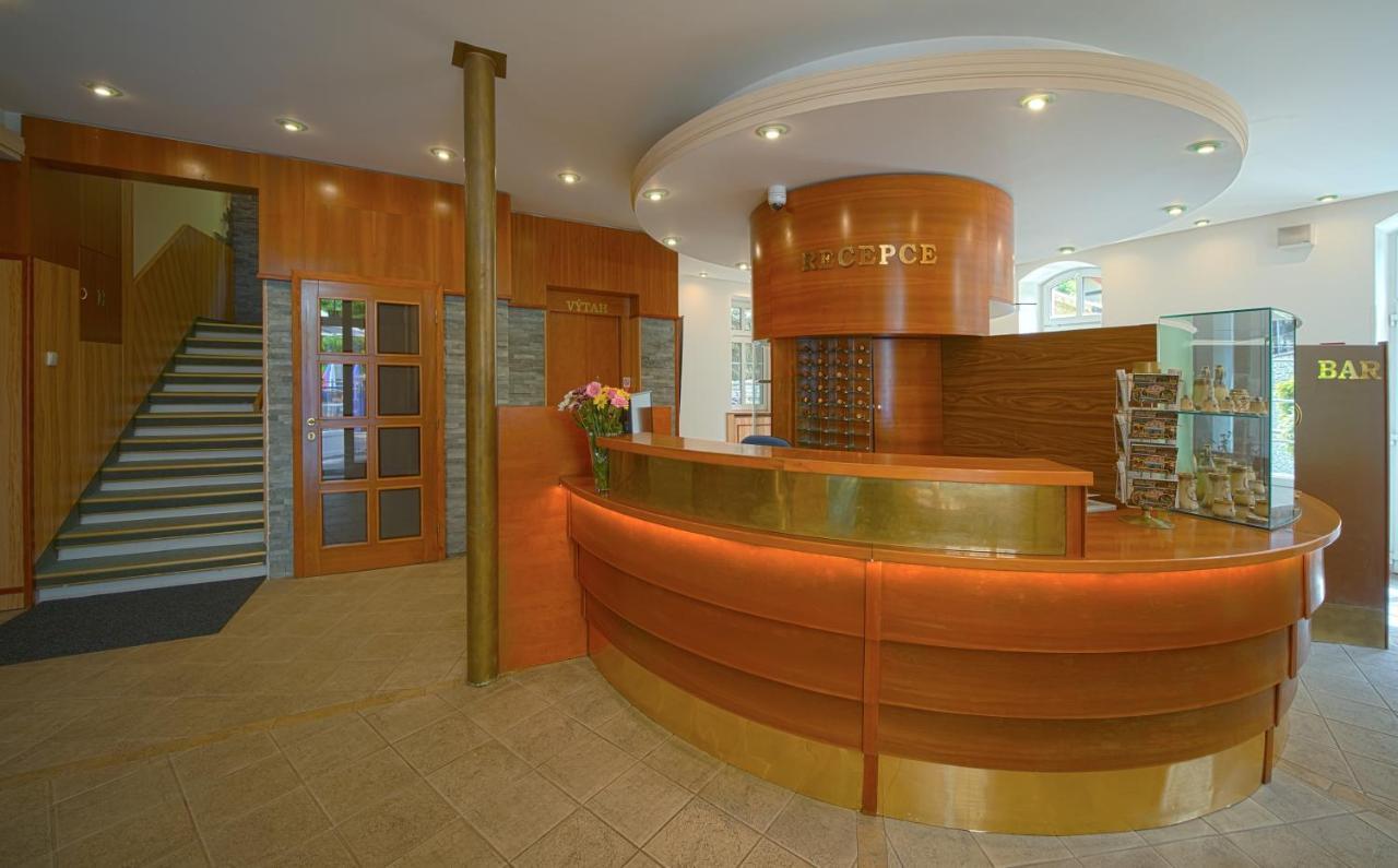 Hotel Praha Hřensko Екстериор снимка